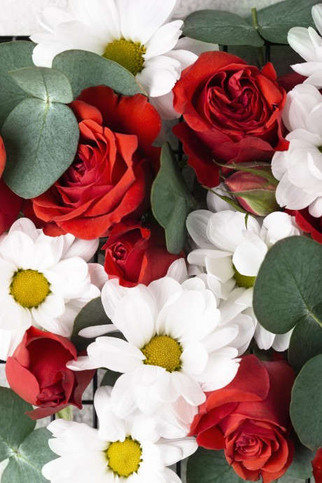 С праздником 8 марта!