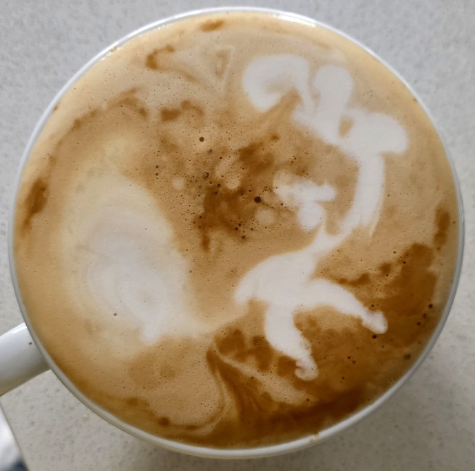 Рисунки на кофе 10/04/2026