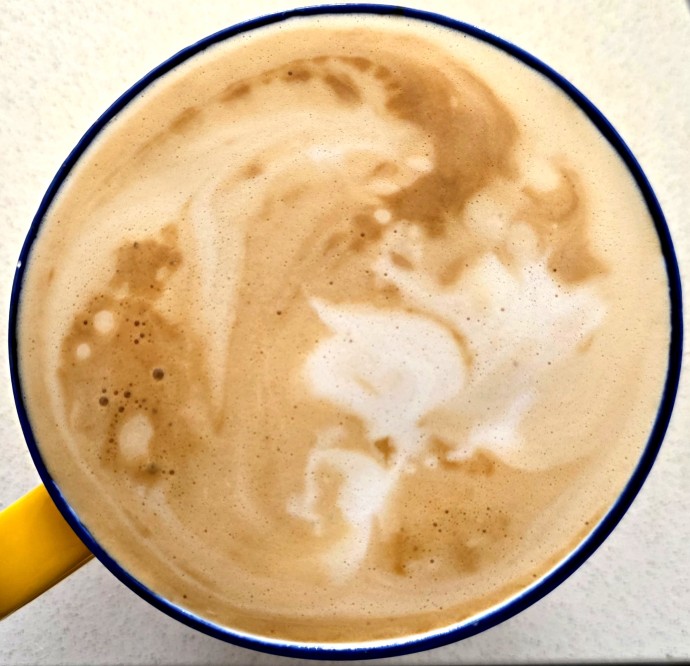 Рисунки на кофе 18/04/2026