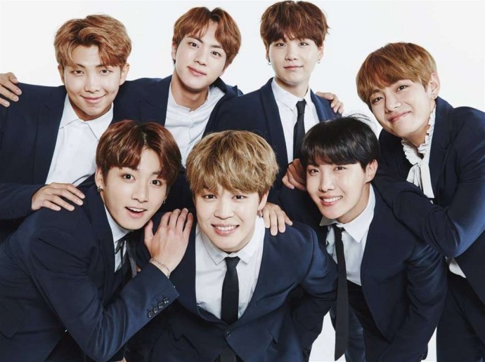 Всё о южно-корейкой группе BTS Всё о южно-корейкой группе BTS